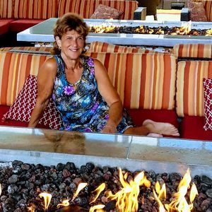 Meet your Posher, Beth